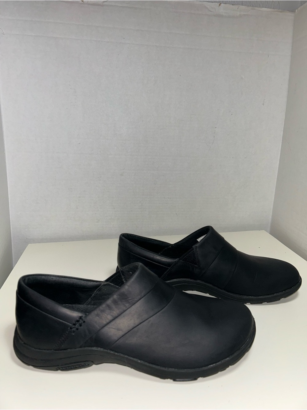 Merrell Dassie Stitch Black Leather Slip On Comfort Casual Shoe